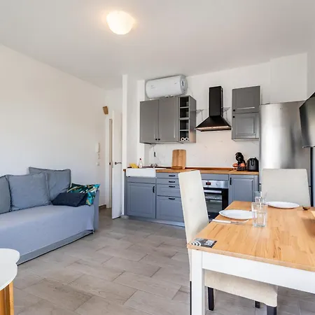 Enchanting And Centric Flat - Apartament